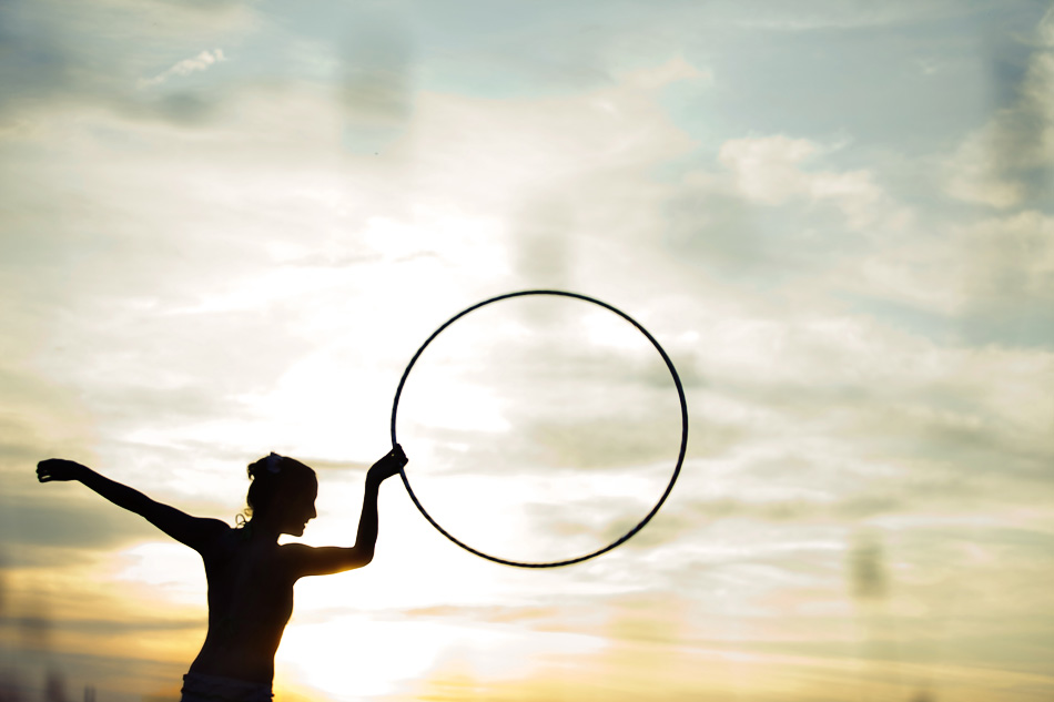 Wild Earth Hoops | A sunset through the grass